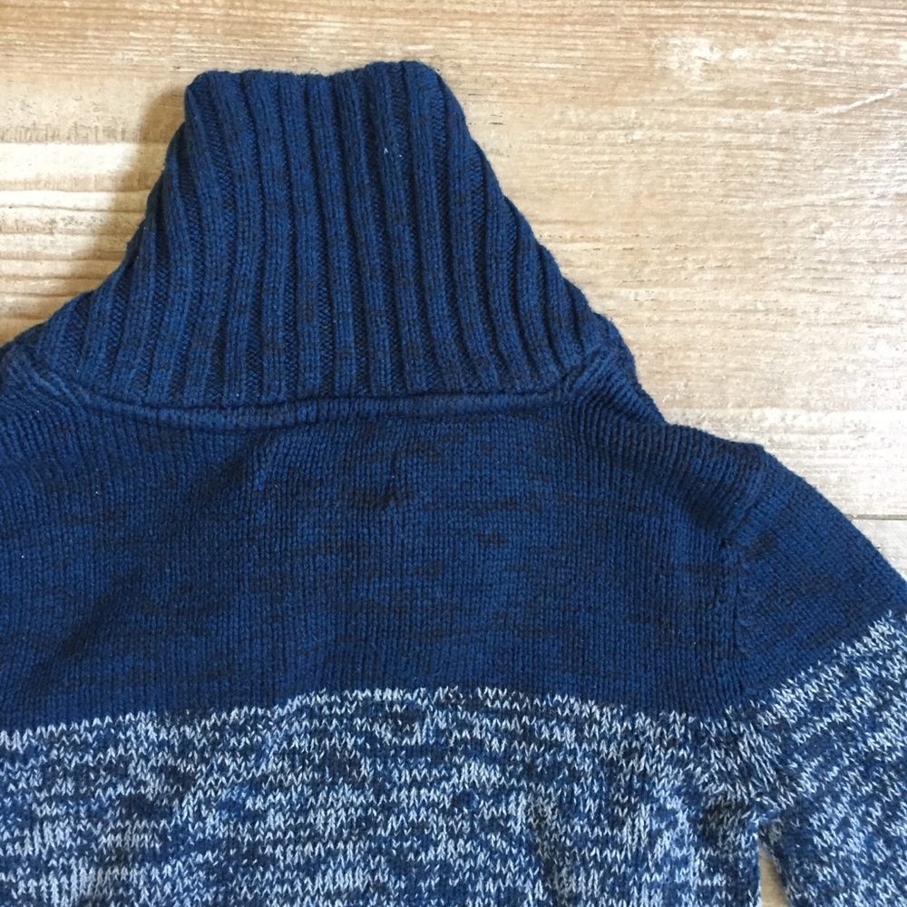 SOLD Retrofit • Trendy Blue Striped Knit Sweater - Picture 8 of 8